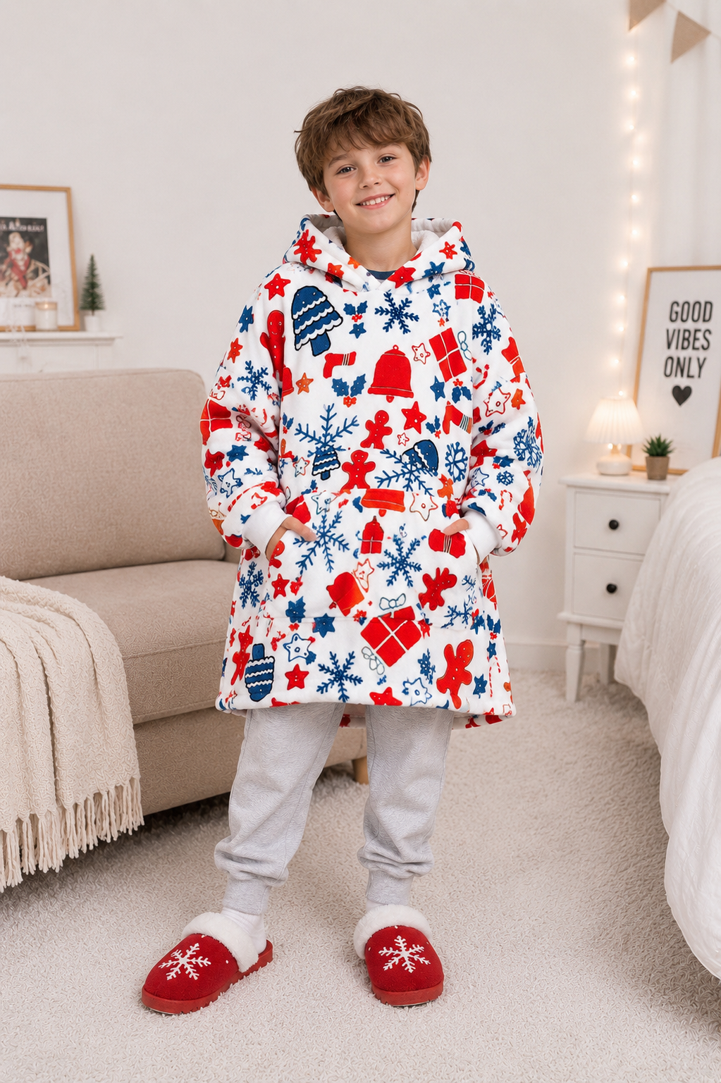 Kids Sherpa Hoodie Christmas Print – Oversized Wearable Blanket