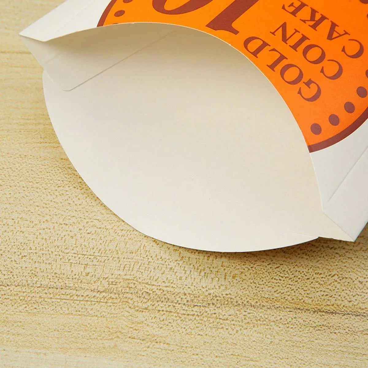100-Pack Gold Coin Cake Paper Boxes, 15.8 x 12.3 cm