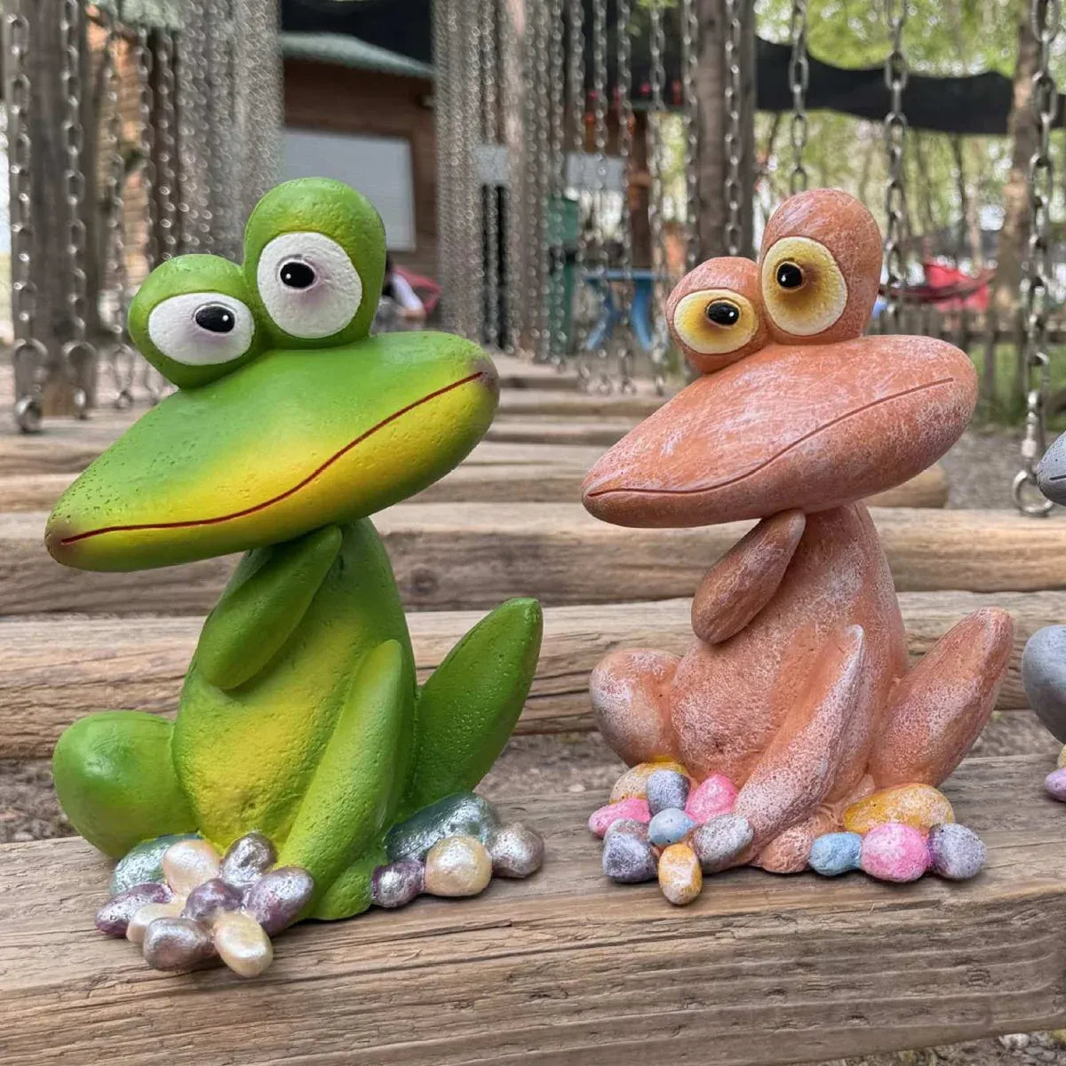 Outdoor Garden Frog Ornament Lawn Statue Animal Decor Resin Craft Sculpture - Green