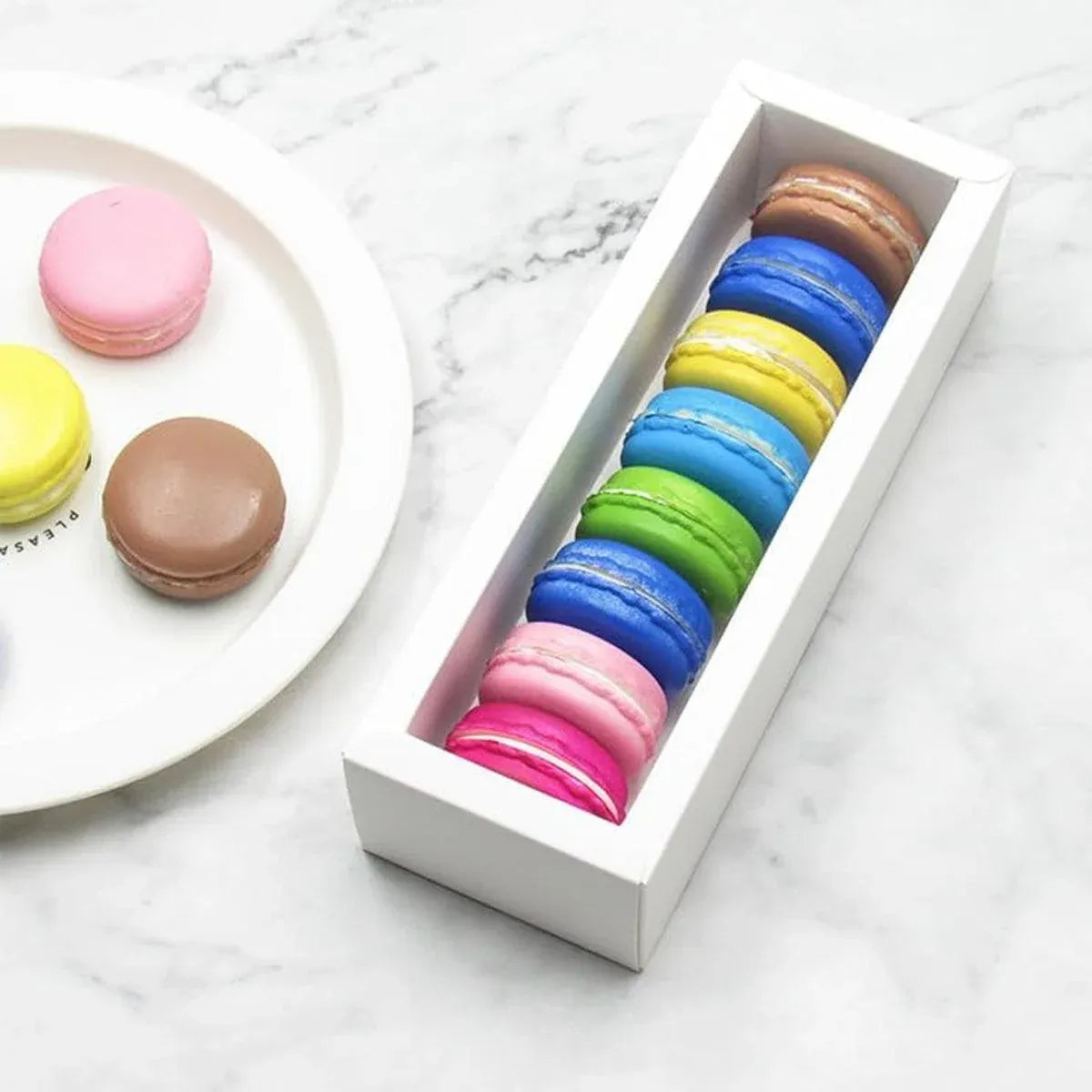 50-Pack White Drawer-Style Window Pastry Boxes, 20.5 x 7 x 5 cm
